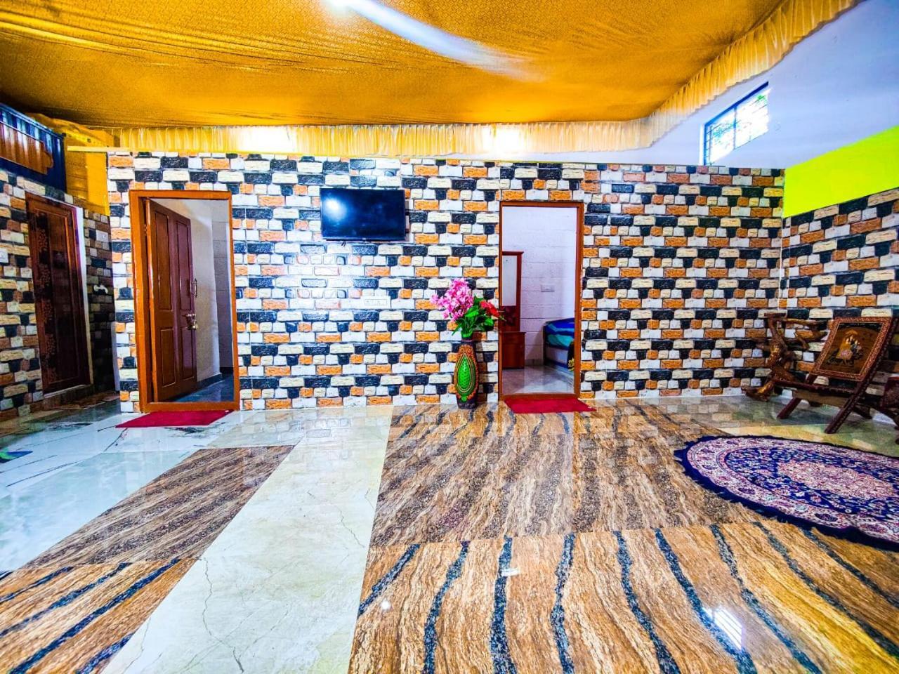 Sahara Family Homestay Maisur Dış mekan fotoğraf