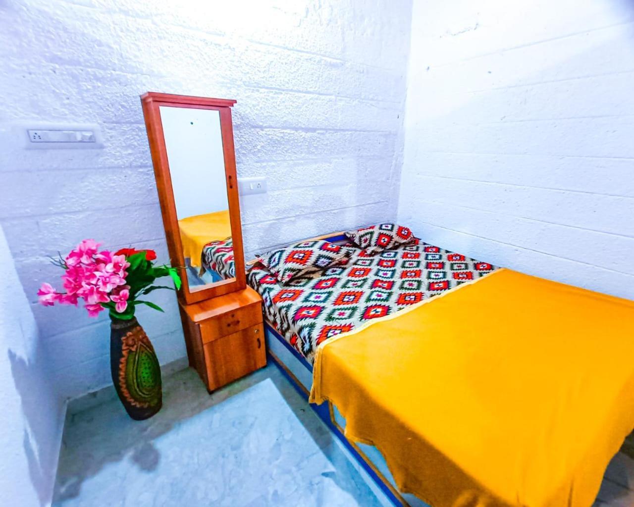 Sahara Family Homestay Maisur Dış mekan fotoğraf